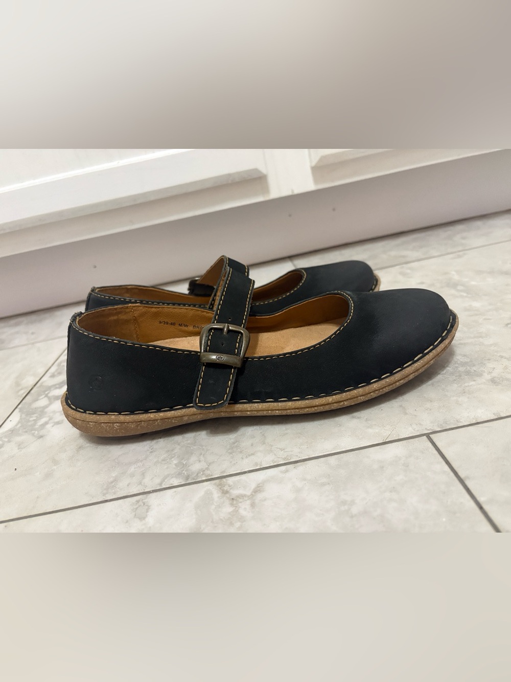 Born Naomi Mary Jane Size 9